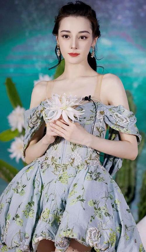 迪尼热巴个人资料,璀璨星途，多才多艺的影视新星